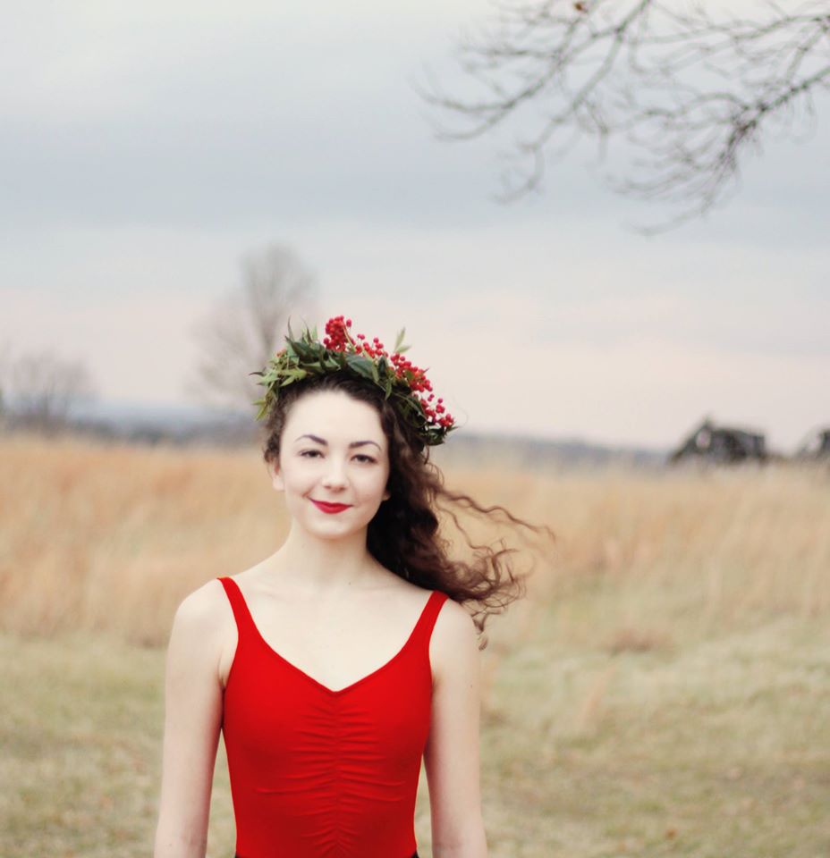 holly-hair-wreath