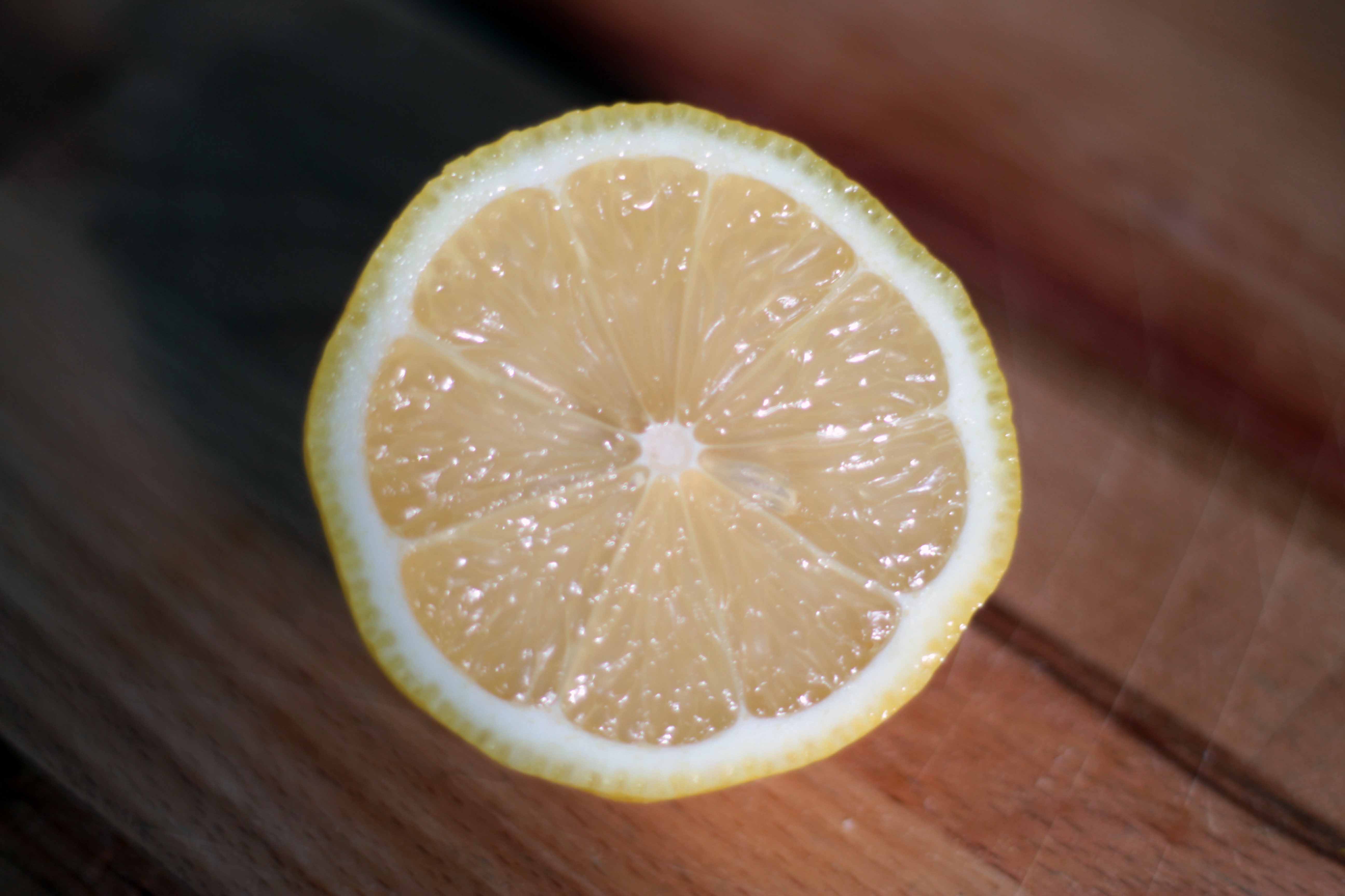 lemon-half-web