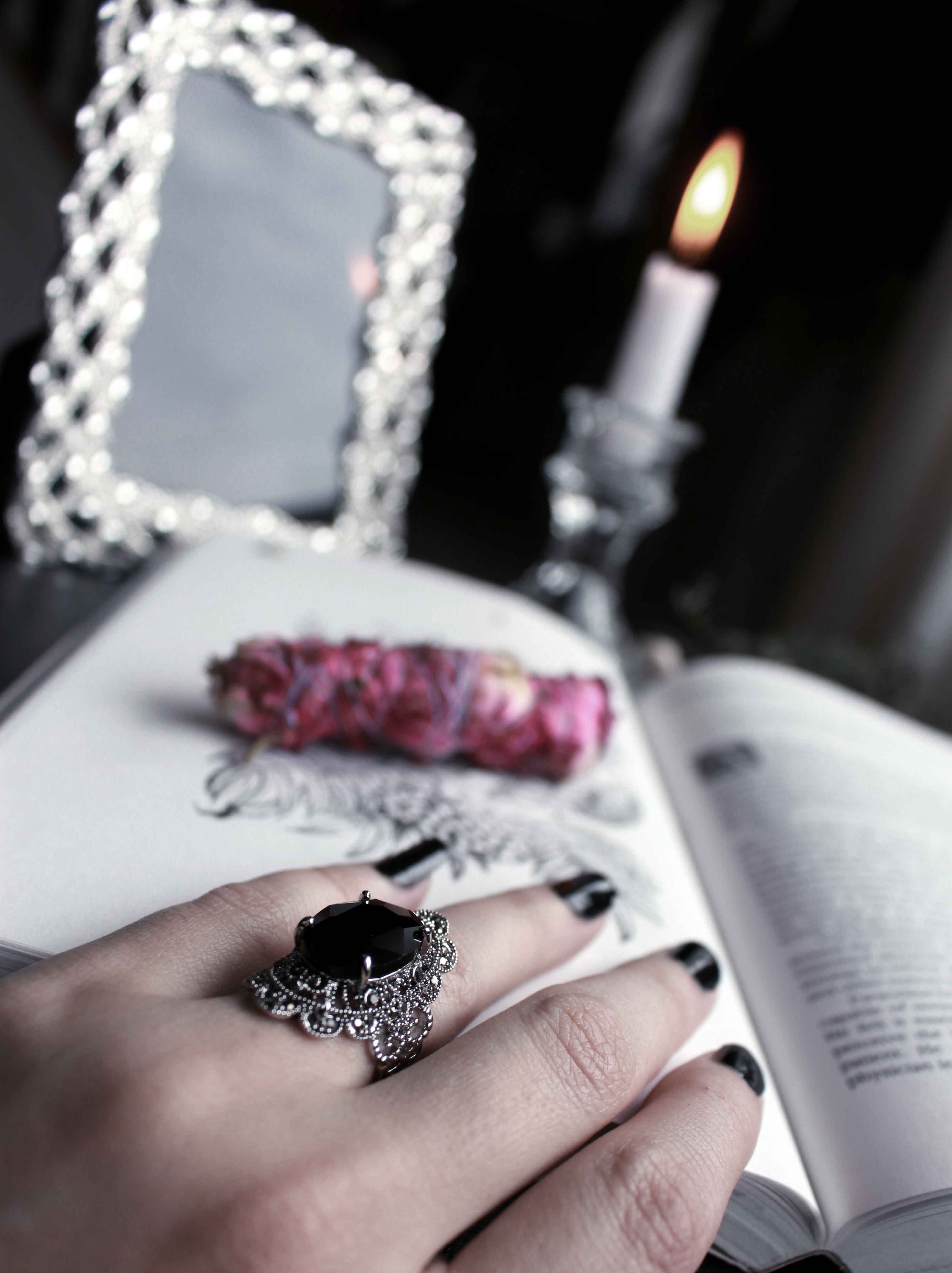 25 Books to Nourish Your Inner Witch 6