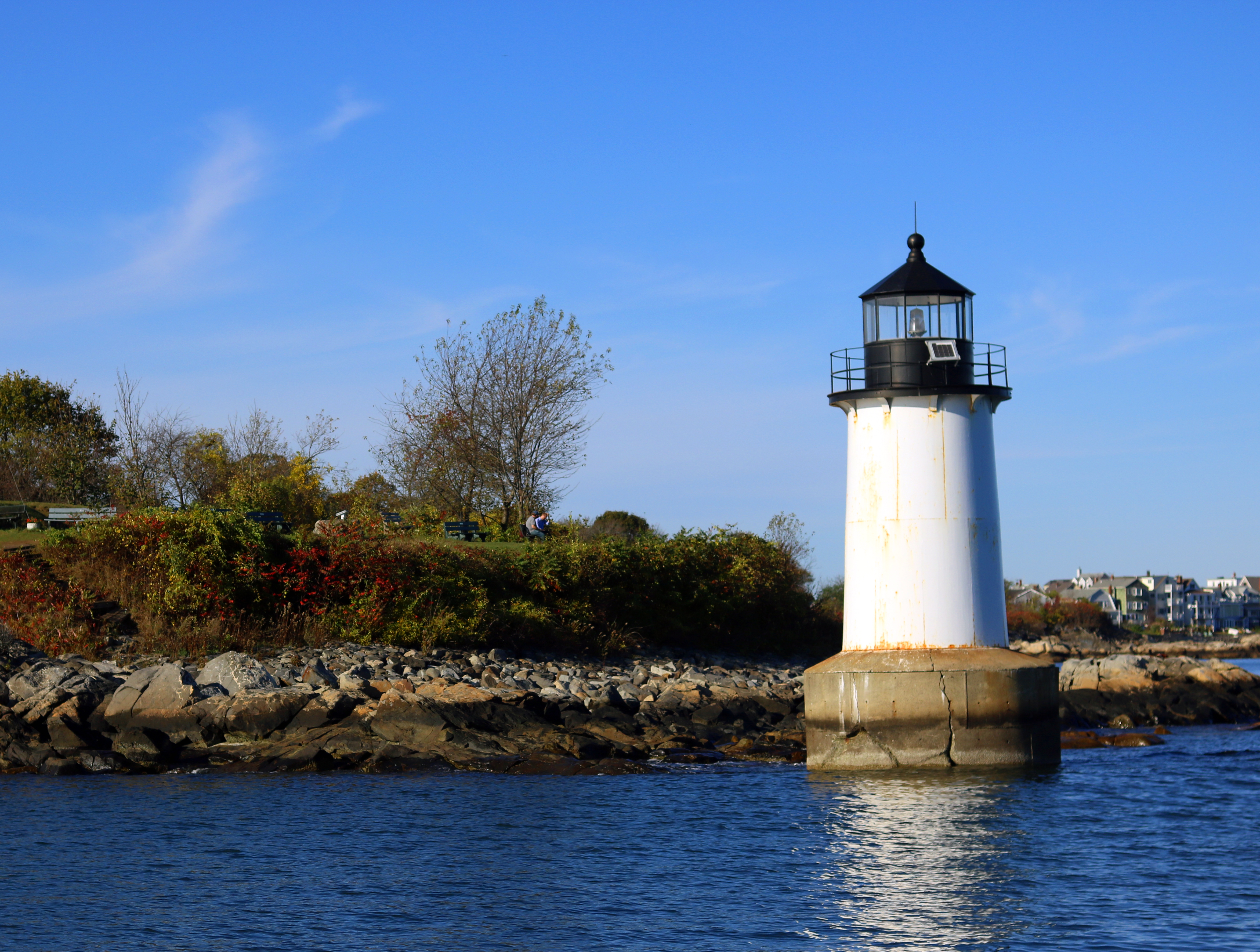 lighthouse salem mass