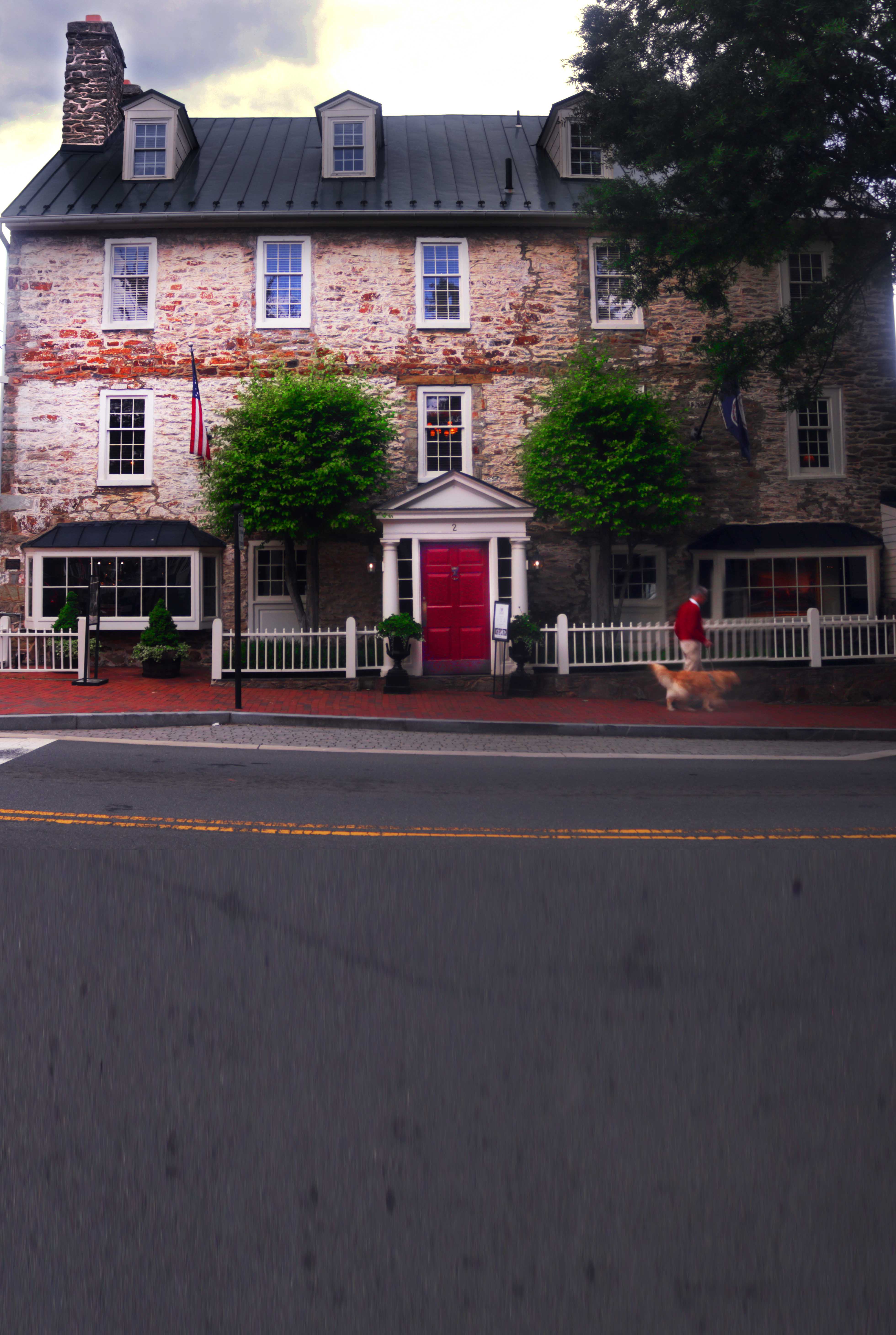 A trip through the Virginia countryside leads me to the notoriously haunted Red Fox Inn. Here;s what I learned.