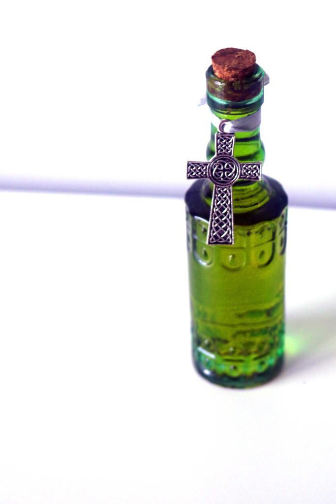 Celtic cross ritual oil.