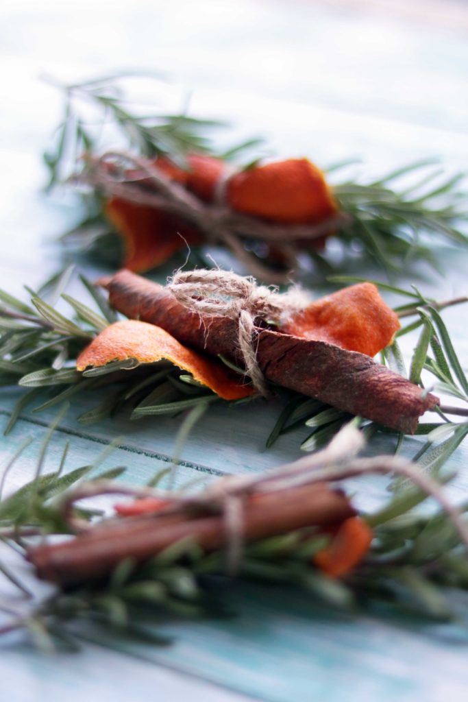 Winter Solstice Yule Fire Blessing Bundles. An easy, DIY Winter Craft for the creative witch!