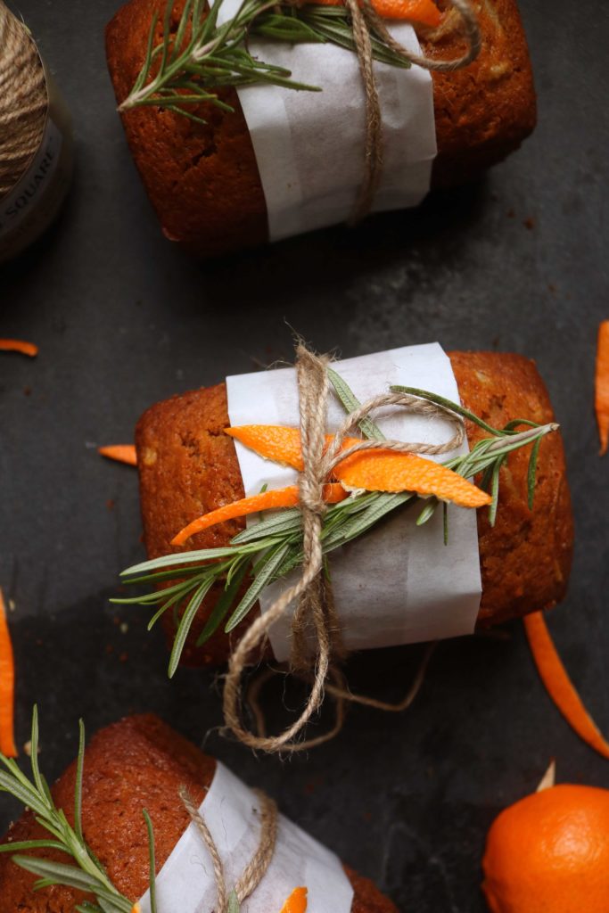 Yule Orange Ginger Spice Cakes