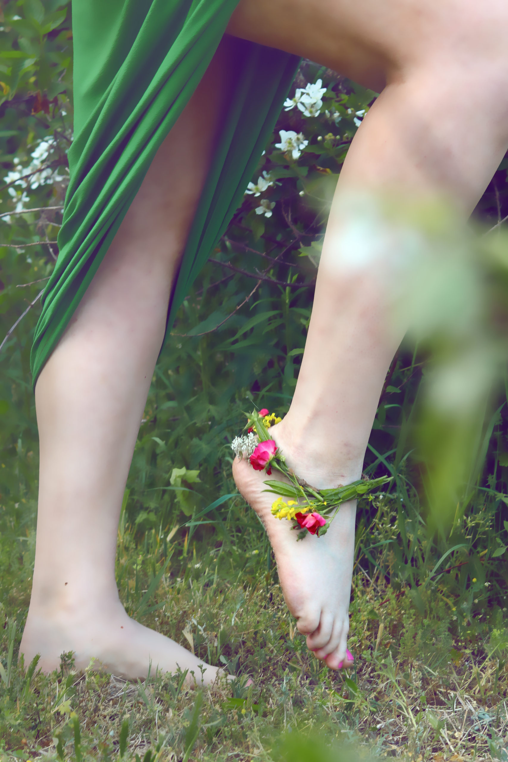 Earthing The Green Witch's Guide to Getting Grounded